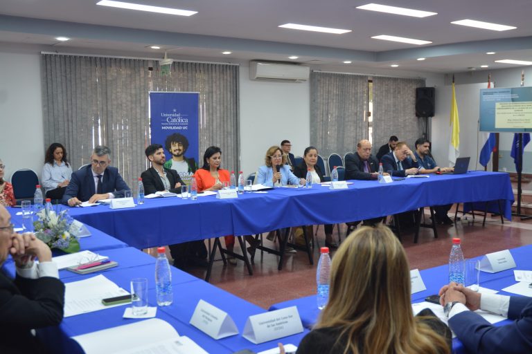 Representantes de universidades del Paraguay debatieron sobre internacionalización del currículo