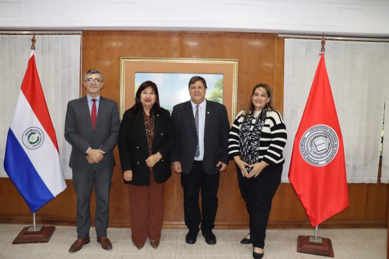 UNA y UNLP proyectan fortalecer lazos de cooperación académica en salud Publicado el: 2026-05-26